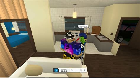 Roblox Bloxburg Gameplay - YouTube