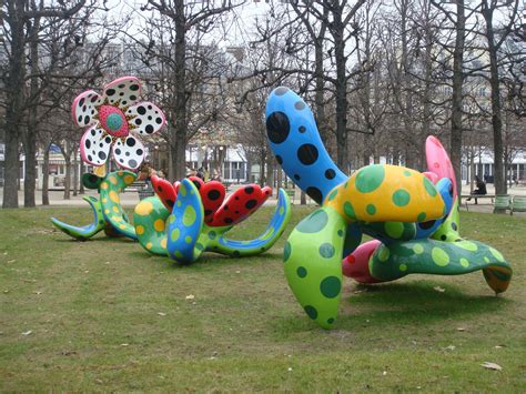 Yayoi Kusama Flowers That Bloom At Midnight Tuileries Photographer