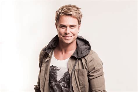 WIN: Tickets to see Bobby van Jaarsveld live | Northglen News