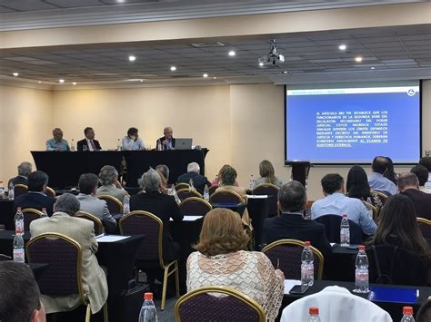 Asociación de Notarios y Conservadores reúne a cerca de un centenar de