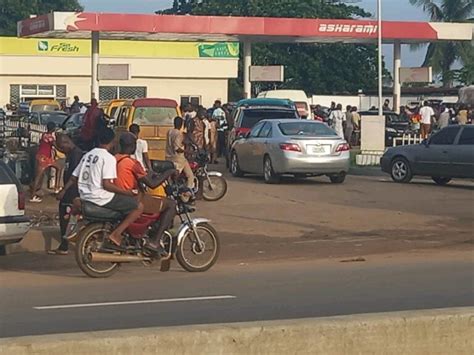 Petrol Queues Resurface In Lagos Abuja After Tinubus Subsidy Removal