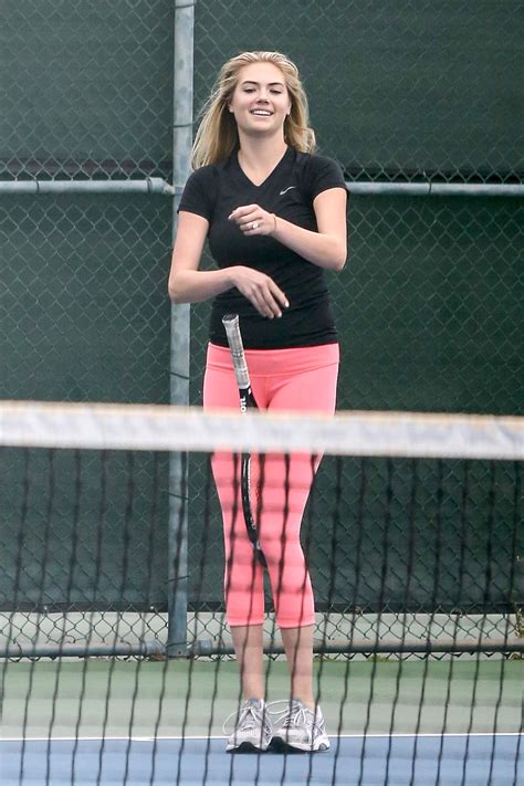 Kate Upton Hot Celebs Home