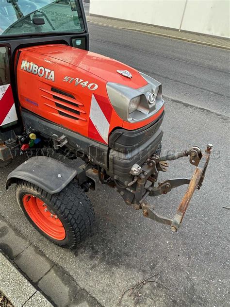 Zoll Auktion Kompakttraktor Kubota Stv Id