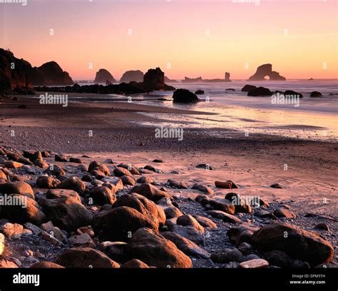 Sunset on Indian Beach, Ecola State Park. Oregon, USA Stock Photo - Alamy