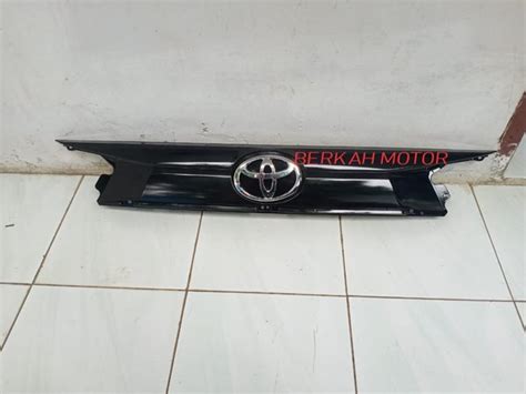 Jual Trunklid Bagasi Belakang Toyota Innova Reborn Type Venturer