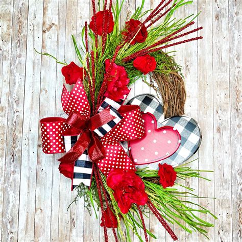 Valentines Rose Wreath Tutorial How To Make Wreaths Wreath Making