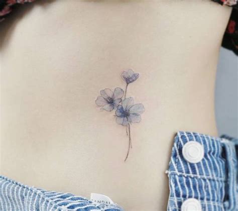 Flower tattoo | Ideen für tattoos, Tattoo ideen, Hortensien tattoo