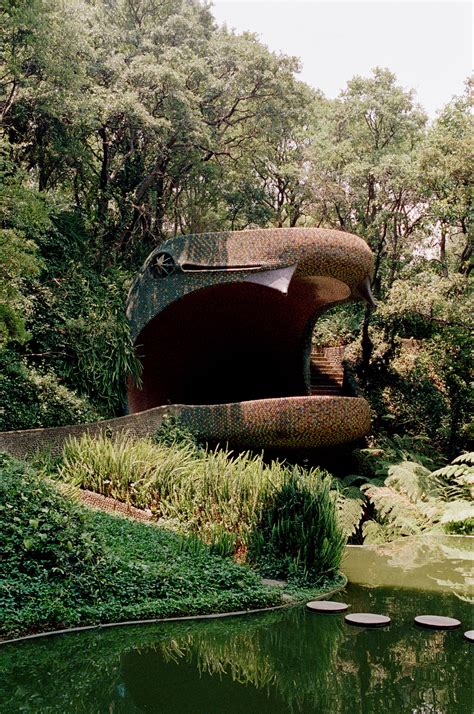 El Nido De Quetzalcóatl A Residential Corganic House