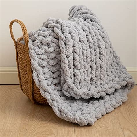 Top 5 Best Knitted Throws 2024 - Guides by RebateKey