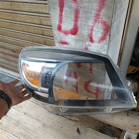 Jual Mika Lampu Depan Ford Ranger Original Copotan