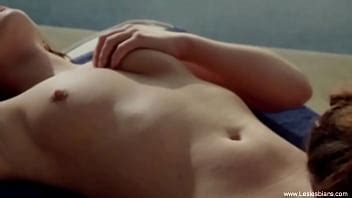 Relation Lesbienne D Europe De L Est En Plein Cran Xvideos