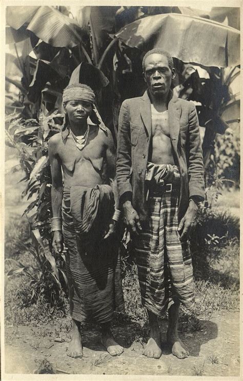 Native African Pygmy People1920s Mode Africaine Africaine Mode