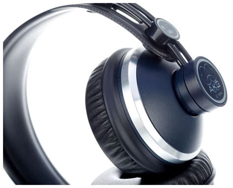 Akg K Mkii Closed Back Studio Headphones The Guitar Store