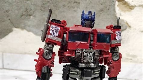 Review K O Optimus Prime Ss Deformation Youtube