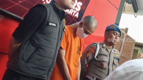 Diserahkan Keluarga Ke Polisi Ini Tampang Tersangka Pembunuhan