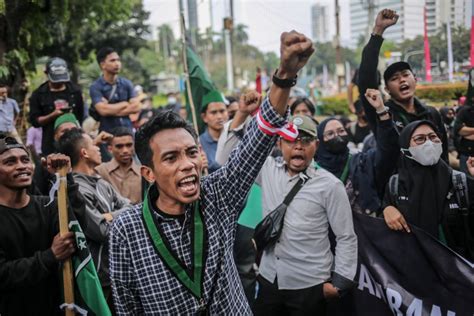 Demo Serentak Tolak Kenaikan Harga Bbm Simak Lokasinya Di Jakarta