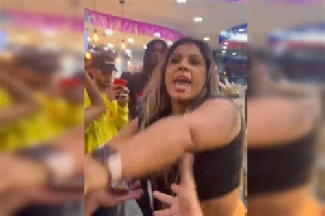 VÍDEO Mulher que agrediu casal gay em São Paulo é acusada de golpe de R mil em Tubarão