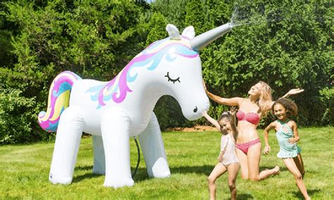 10 Giant Sprinklers That Will Keep Your Family Entertained All Summer ...