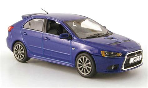 Coche Miniatura Mitsubishi Lancer 1 43 Triple 9 Collection EVO 6 TME