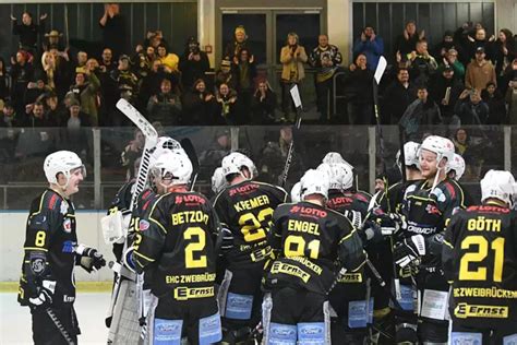 EHC Zweibrücken In Dauer Überzahl ins Finale Eishockey RHEINPFALZ