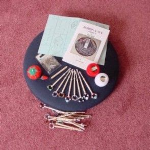 Bobbin Lace Kit With Spangled Glass Beads Wooden Bobbins 13