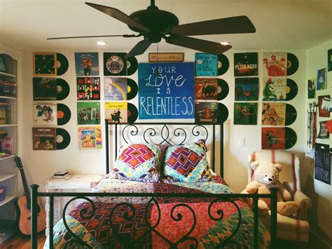 Loading... | Record wall decor, Wall decor bedroom, Bedroom design