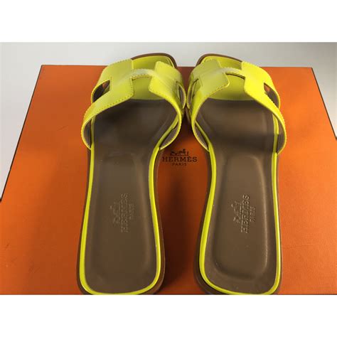 Herm S Oran Cuir Vernis Jaune Ref Joli Closet