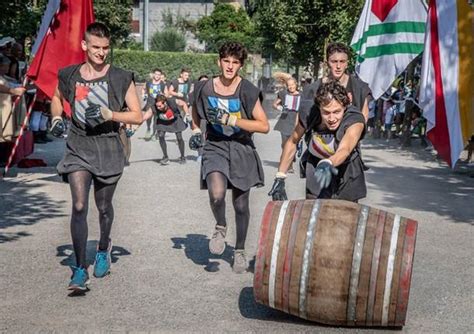 La Corsa Delle Botti E Il Palio Dei Castelli Tornano Il Luglio