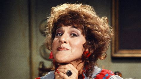 Ruth Buzzi, Rowan & Martins Laugh-In Star, Dead at 88