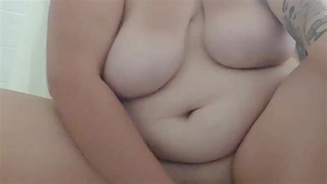 Milf Cicciottella Squirta Per La Telecamera Video Porno Gratis Youporn