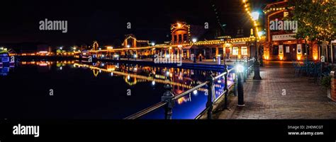 Barton under needwood river hi-res stock photography and images - Alamy