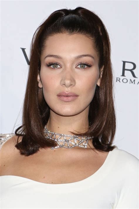 Bella Hadid's best beauty hits in pictures | Bella hadid hair, Bella