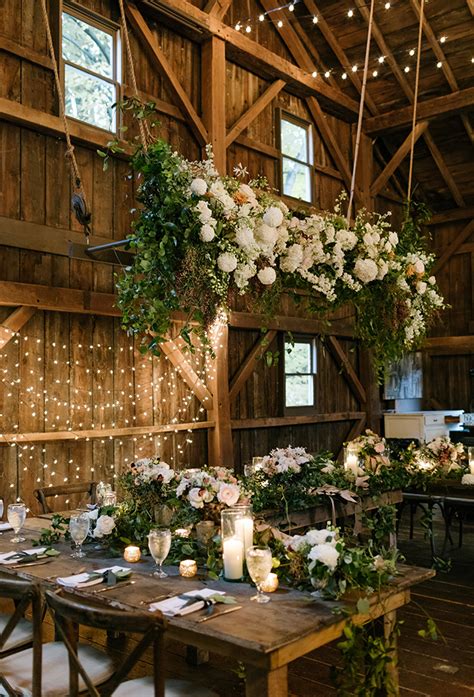 An Intimate Gathering-10 Gorgeous Rustic Barn Wedding Venues ...