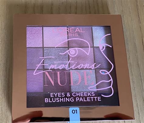 LOreal Paris Emotions Nude Eyes and Cheeks Blushing Palette 16色眼影胭脂盤