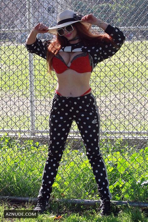 Phoebe Price Sexy Seen Stretching Out In Hot Outfit For Tennis AZNude