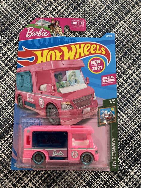 Hot Wheels Barbie Dream Camper