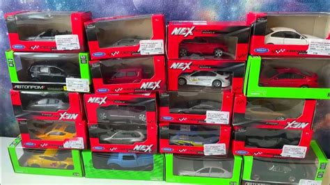 Opening boxes with Kinsmart cars - YouTube