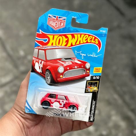 Jual Hotwheels Morris Mini Merah Magnus Walker Shopee Indonesia