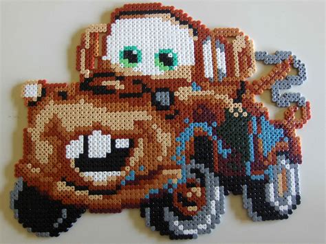 Gem 45 idéer til perler og pixel art | perlemønstre, broderi, mønster og meget mere