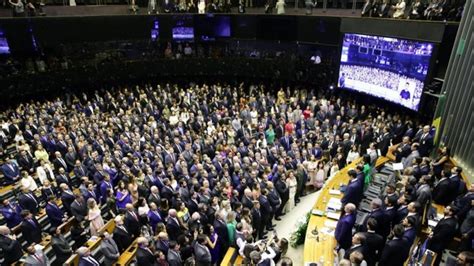 Pl O Partido A Maior Bancada Na C Mara Federal