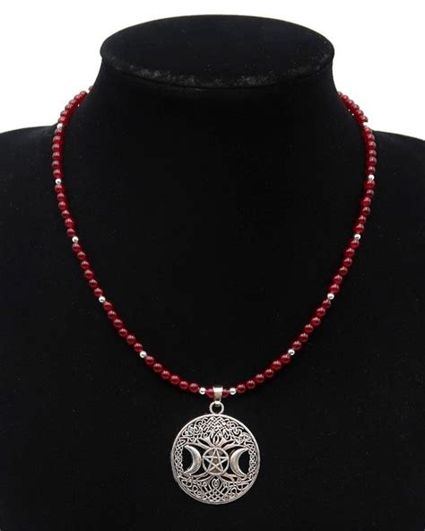 Collier orné d un arbre de vie Wicca Triple Lune et Catawiki