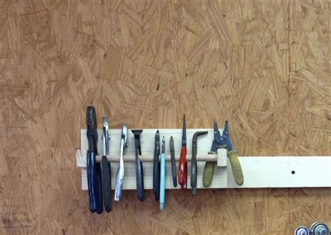 Easy Diy Storage For Hand Tools Wilker Dos