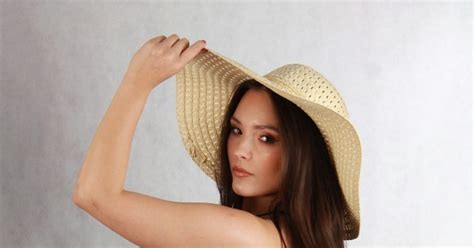 Zdj Cie Z Portfolio Adrian N Painted Bikini Akt Maxmodels Pl