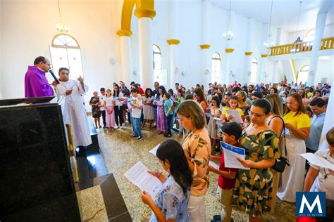 Colégio Santa Madalena Sofia Missa de Acolhida Primeira Comunhão