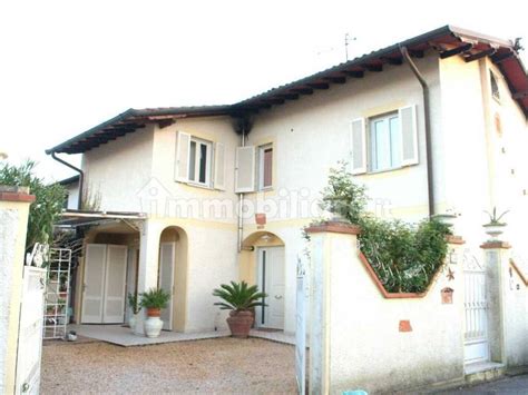 Vendita Villa Unifamiliare In Via Francesco Carrara Forte Dei Marmi