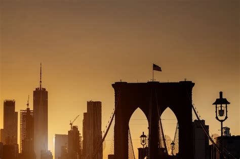 Premium Photo | Manhattan skyline at sunset