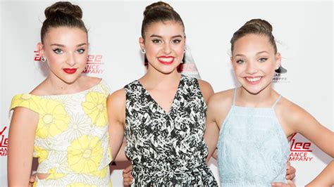 Ok Exclusive Kendall Vertes And Kalani Hilliker Talk New Dance Moms