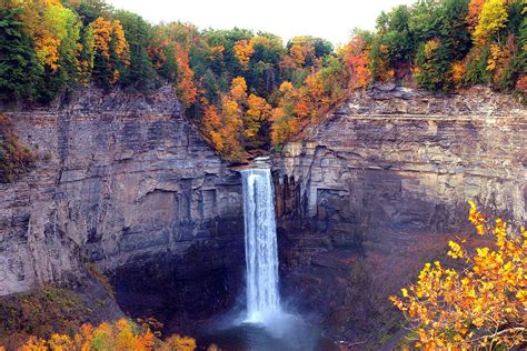 Taughannock Waterfalls In Autumn By Paul Ge Waterfall Incredible