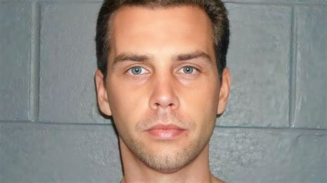 Chilling Details About Serial Killer Shawn Grate Youtube