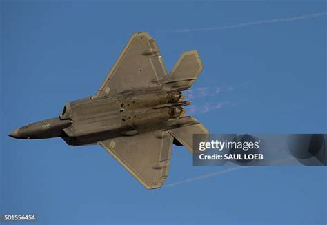 69 F 22 Raptor Stealth Fighter Stock Photos, High-Res Pictures, and ...